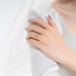 ndino327vt4 1731916691